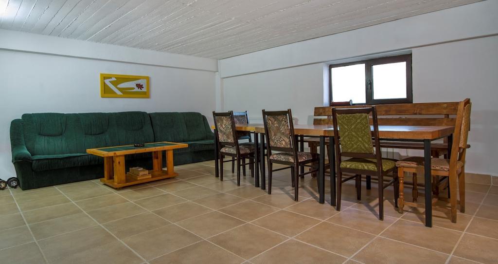 Casa Georgescu Hotel Rîşnov Kültér fotó