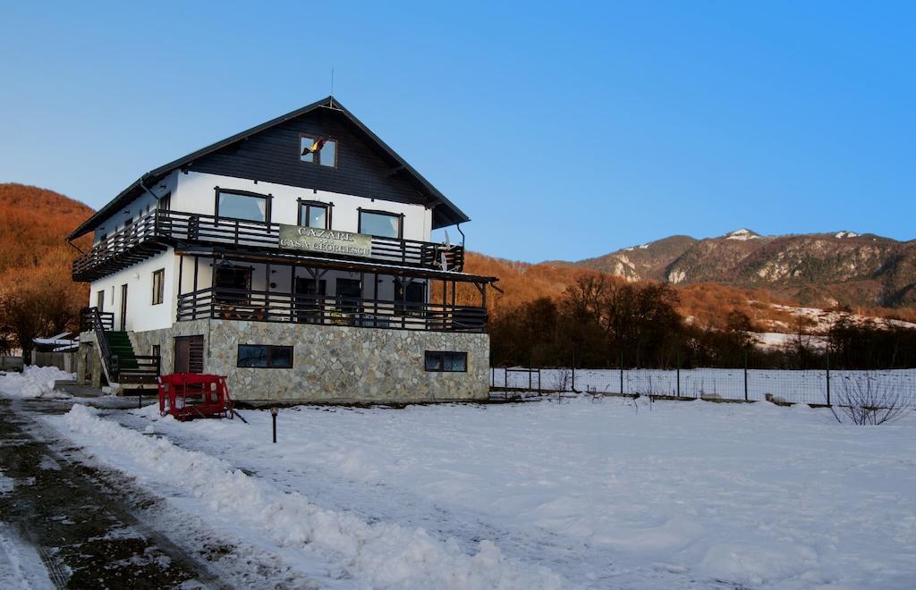 Casa Georgescu Hotel Rîşnov Kültér fotó